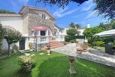/international/fr/antibes-provence-alpes-cote-d-azur-310109151641/