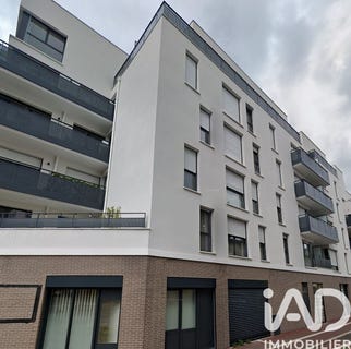 /international/fr/cergy-ile-de-france-310103607958/
