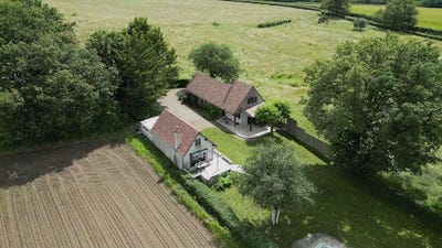 /international/fr/perrigny-sur-loire-burgundy-310098637950/?lang=zh-cn