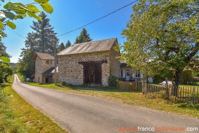 /international/fr/neuvic-entier-limousin-310103428214/