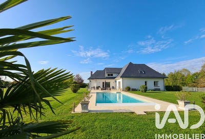 /international/fr/poilly-lez-gien-centre-val-de-loire-310107360239/