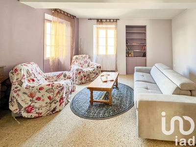 /international/fr/lucenay-l-eveque-burgundy-310098919163/