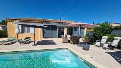 /international/fr/montaren-et-saint-mediers-languedoc-roussillon-310104797174/