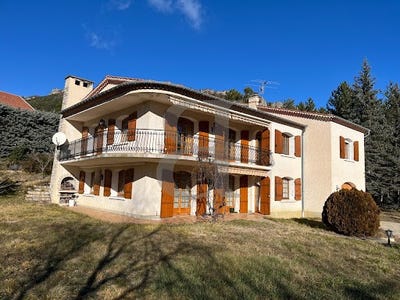 /international/fr/serres-provence-alpes-cote-d-azur-310097236361/