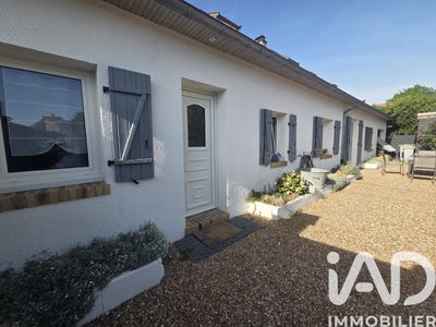 /international/fr/charonville-centre-val-de-loire-310107756630/