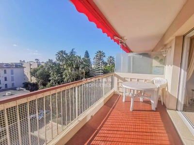 /international/fr/cannes-provence-alpes-cote-d-azur-310101110509/?lang=en