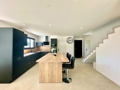 /international/fr/meucon-brittany-310101061069/?lang=en