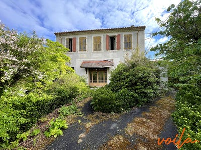 /international/fr/carcassonne-languedoc-roussillon-310109098154/?lang=th