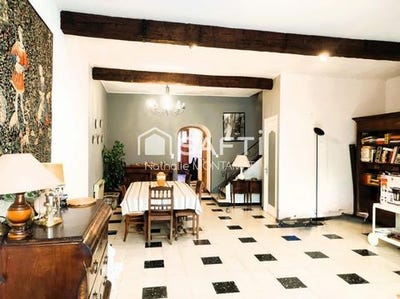 /international/fr/tuchan-languedoc-roussillon-310103349141/