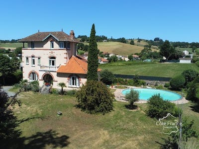 /international/fr/saint-etienne-de-maurs-auvergne-310110118803/