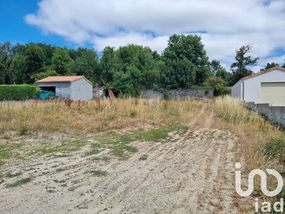 /international/fr/le-tallud-charente-310101081467/