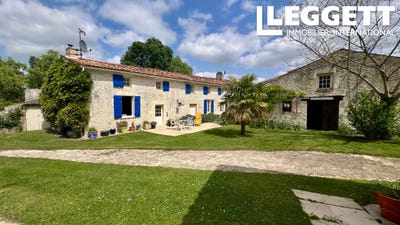 /international/fr/saint-hilaire-de-villefranche-charente-310105029330/