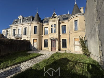/international/fr/poitiers-charente-310107921281/
