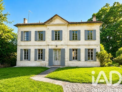 /international/fr/savignac-de-l-isle-aquitaine-310108456430/
