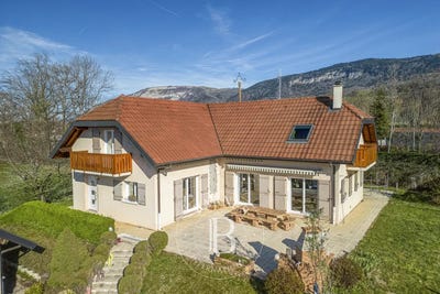 /international/fr/neydens-rhone-310101469467/?lang=en