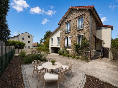 /international/fr/clamart-ile-de-france-310108645373/