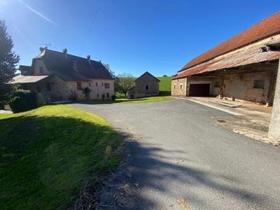 /international/fr/lacapelle-marival-midi-pyrenees-310102765404/