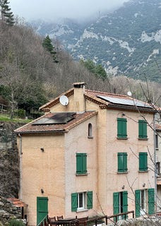 /international/fr/quillan-languedoc-roussillon-310108527282/