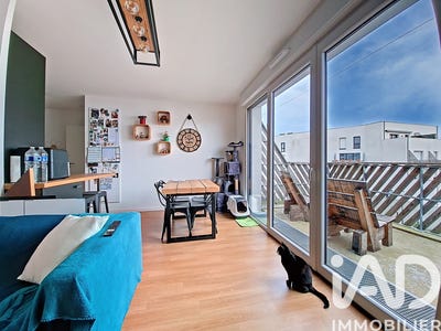 /international/fr/coueron-pays-de-la-loire-310106393250/