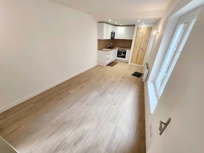 /international/fr/trouville-sur-mer-la-basse-normandie-310098876414/