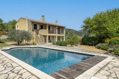 /international/fr/murs-provence-alpes-cote-d-azur-310099230213/?lang=zh-tw
