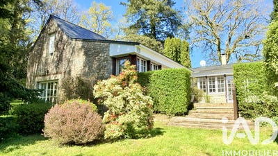 /international/fr/pont-scorff-brittany-310107089645/