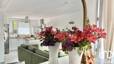 /international/fr/saint-jacques-de-la-lande-brittany-310100291723/