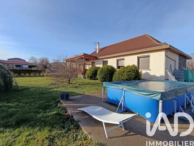 /international/fr/beauregard-vendon-auvergne-310104858726/