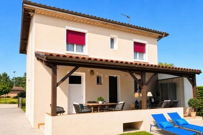 /international/fr/biron-charente-310109015581/