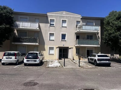 /international/fr/saint-gilles-burgundy-310108673973/