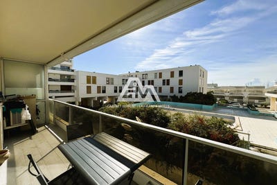 /international/fr/la-grande-motte-centre-val-de-loire-310097272486/