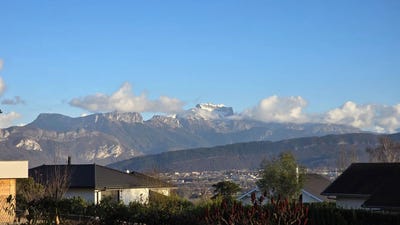 /international/fr/lovagny-rhone-310104263647/