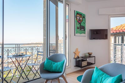 /international/fr/biarritz-aquitaine-310108866350/