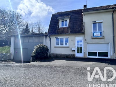 /international/fr/lafeuillade-en-vezie-auvergne-310104932354/