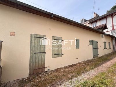 /international/fr/le-creusot-burgundy-310105081775/