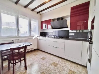 /international/fr/chateaudun-centre-val-de-loire-310106238421/