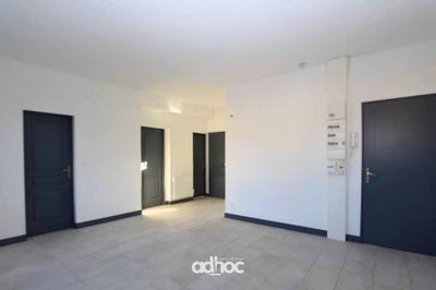 /international/fr/beaugency-centre-val-de-loire-310109237499/
