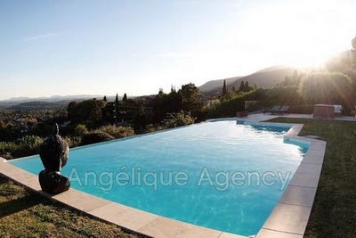 /international/fr/vence-provence-alpes-cote-d-azur-310108433341/