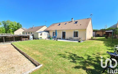 /international/fr/le-gue-de-longroi-centre-val-de-loire-310100669776/?lang=zh-tw