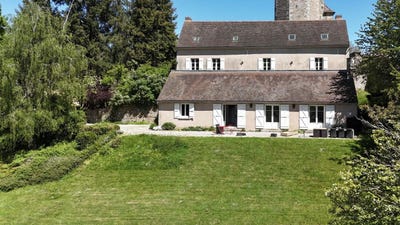 /international/fr/autun-burgundy-310107839919/