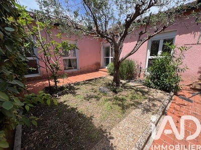/international/fr/nimes-languedoc-roussillon-310108418387/