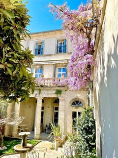 /international/fr/roujan-languedoc-roussillon-310107566063/
