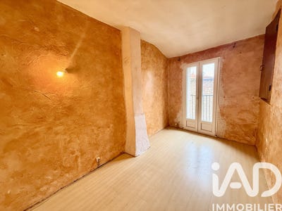 /international/fr/thuir-languedoc-roussillon-310108785681/