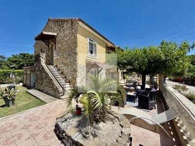 /international/fr/la-garde-adhemar-rhone-310109098604/