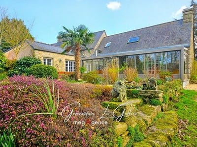 /international/fr/pluzunet-brittany-120098079957/