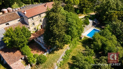 /international/fr/besse-sur-issole-provence-alpes-cote-d-azur-310108430665/