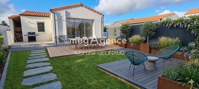 /international/fr/saintes-charente-310103730449/
