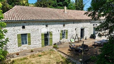 /international/fr/castelnau-sur-gupie-aquitaine-310109049684/