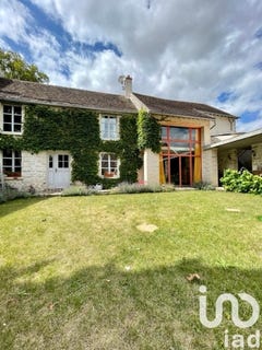 /international/fr/etampes-ile-de-france-310098795555/