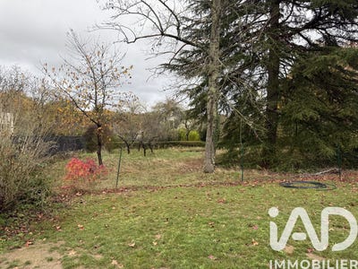 /international/fr/amboise-centre-val-de-loire-310103699645/